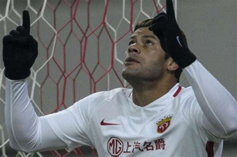 Hulk Shoots Shanghai Sipg To Victory Over Fc Seoul In Asian Champions League