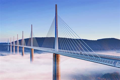 Gaze At The Biggest Tallest Longest And Most Impressive Bridges In