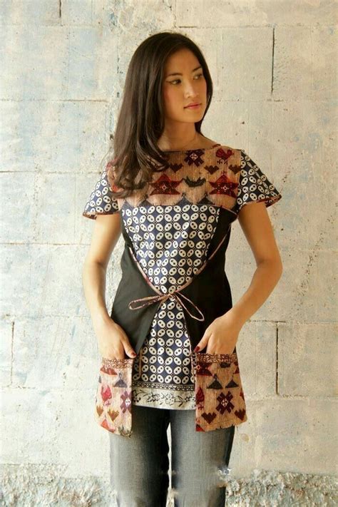 Pin By Yust Setyanta On Cinta Batik Batik Fashion Batik Clothing Batik Dress
