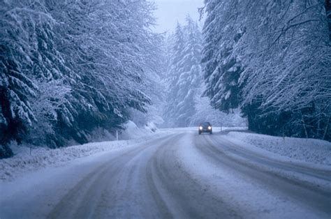 How To Safely Navigate These 3 Winter Road Conditions The News Wheel