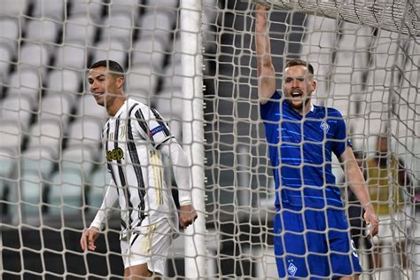 Ronaldo Returns To Score 750th Goal Juventus Beats Dynamo Ap News