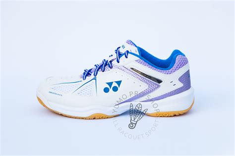 Yonex Power Cushion 35 Ladies Court Shoes Lavender Badminton Shoes
