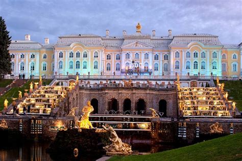 8 Awesome Facts You Should Know of Peterhof Palace, Russia - Learn