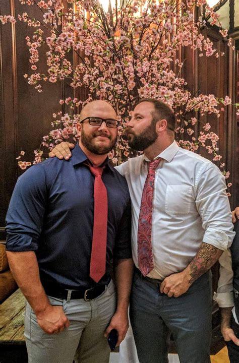 pin de david guevara em beautiful gay couples lgbt ursos homens