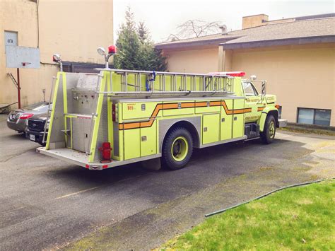 Firefighters Donated Fire Truck Mr Locksmith Burnaby