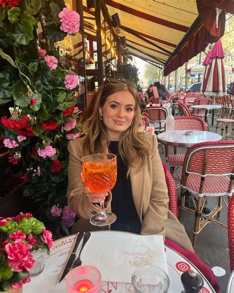 Maisie Smith Calls Her Lookalike Sister So Pretty In A Glamorous