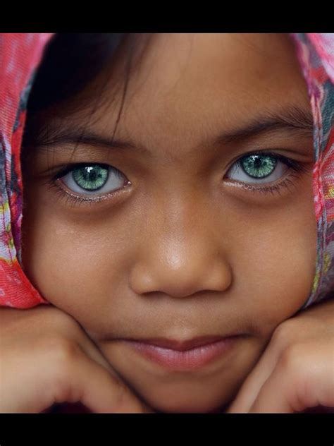 Ojos Azul Agua Rostros Ojos Impresionantes Fotos De Ojos