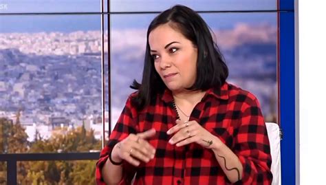 Κύριε χουλιάρα καλή σας μέρα, είναι καιρός τώρα που δεν σας «βλέπουμε» στη στήλη του zougla.gr και είναι ιδιαίτερα λυπηρό αυτό μια και η χρονιά που διανύουμε. Κατερίνα Τσάβαλου: Με κρίσεις πανικού για 2 χρόνια λόγω εργασιακής βίας