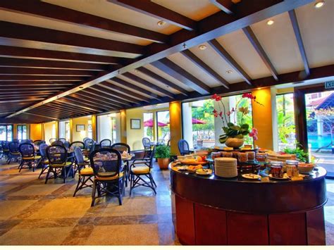 (punya pengalaman di golf diutamakan). The Magellan Sutera Resort, Kota Kinabalu - Findbulous Travel