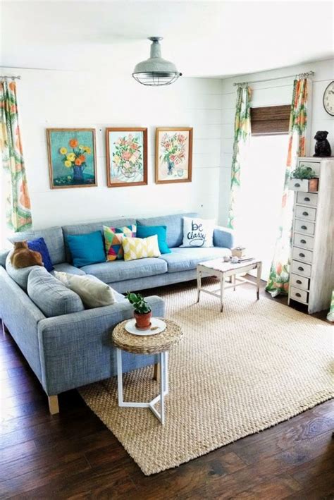 Dozens of inspiring ideas to decorate your living room, from countryliving.com. 49 Cheerful Summer Living Room Décor Ideas - DigsDigs