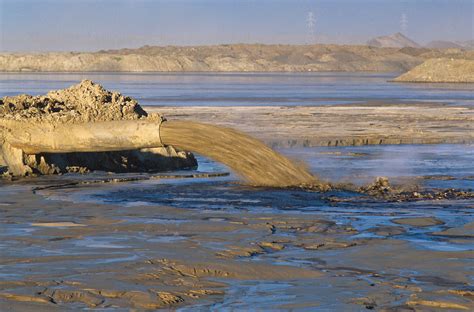 Canada Is Tarnishing Its Green Image By Lobbying On Behalf Of Tar Sands