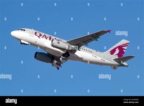 Munich Germany February 17 2019 Qatar Airways Airbus A319 Airplane