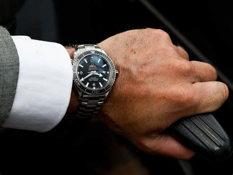 12 Coolest James Bond Watches What You Need To Know The Watch Company