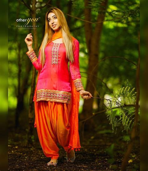 Pin By ♥️ Syeda Ayal Zahra ♥️ On Afshajubinshah Long Sleeve Dress