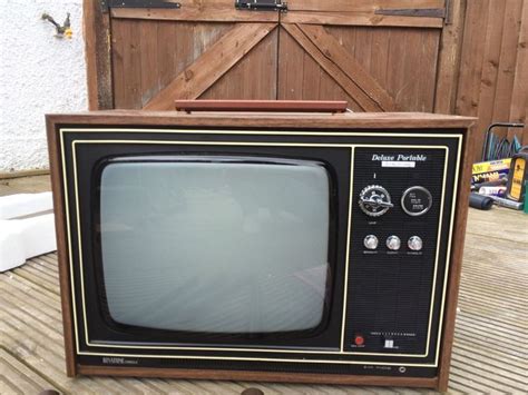 Pin By Ben On Photo Tv In 70s 80s Television Set Box Tv Television