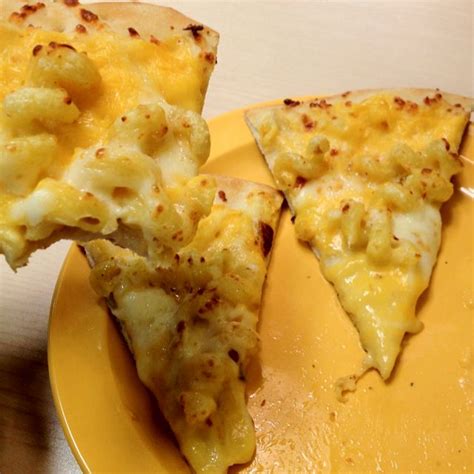Cicis Mac And Cheese Pizza Is So Dang Good Its My Favorite Mac And