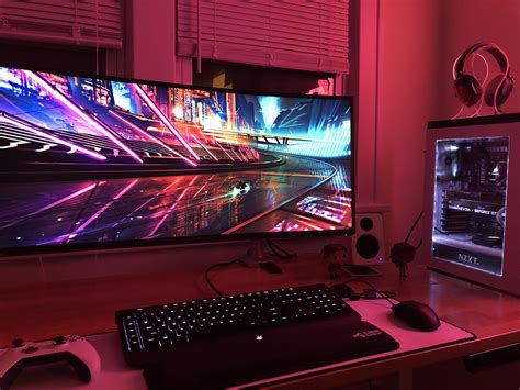 Light Chasing First Battlestation Post Computer Setup Custom Pc