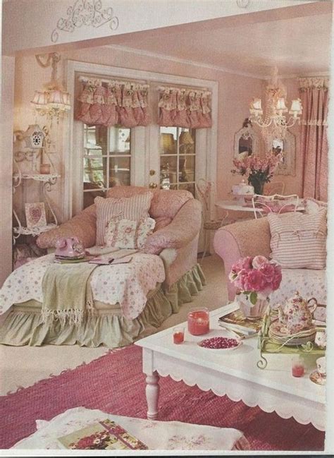 Stunning Romantic Living Room Decor 08 Sweetyhomee