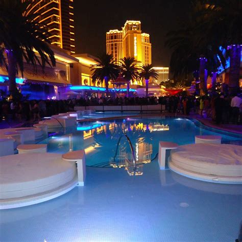 Encore Beach Club At Night Las Vegas All You Need To Know Before You Go