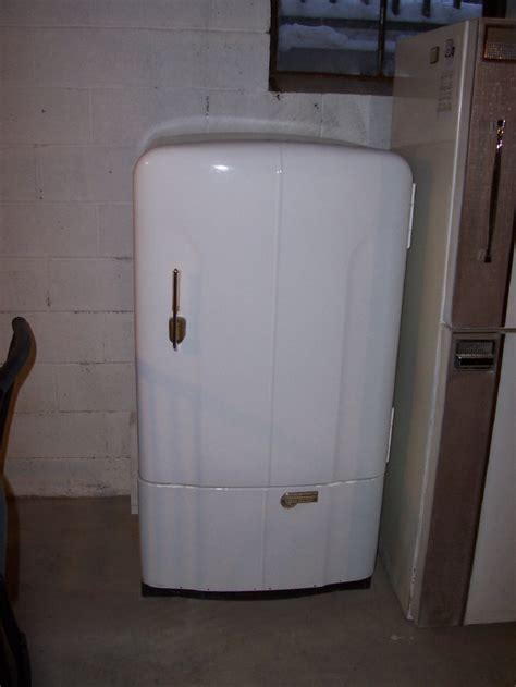 For help with whirlpool® troubleshooting, service or how to guides, visit the whirlpool customer care portal. Vintage Refridgerator - Muscular Asian Porn