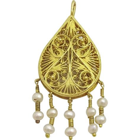 Vintage 18 Karat Gold Handmade Moroccan Pendant Vintage Gold Earrings