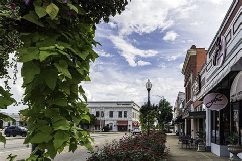 With Honors Weve Ranked Americas 10 Most Affordable College Towns