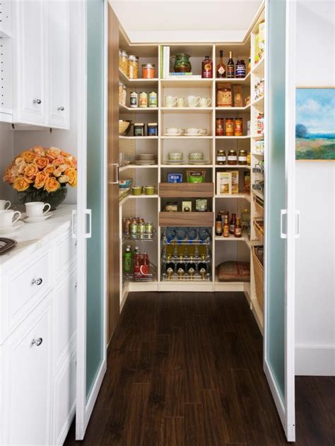 One large food supply and smaller supplies on the other weeks such as bread, fruit, and vegetables. Modern Pantry Ideas That are Stylish and Practical