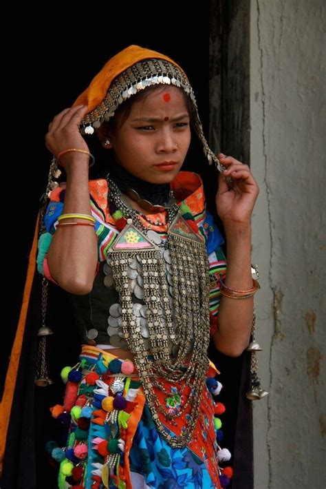 Jeune Fille Rana Tharu Ethnie Tribe Nepal Philippe Guy Nepal Folk