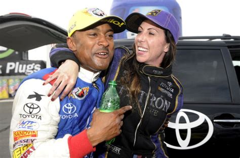 Alexis Dejoria Wins Her First Nhra Funny Car Title Los Angeles Times