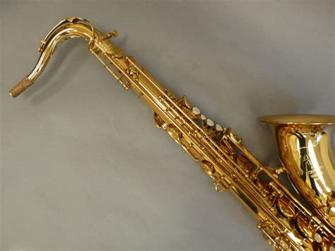 Rw Pro Series Tenor Saxophone Gold Lacquer Robertos Winds