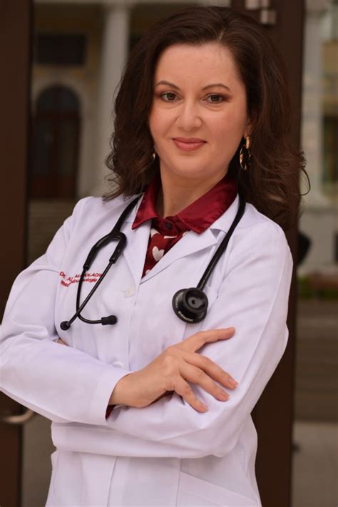 Dr Manolachie Adina Medici Endocrinologie Iasi