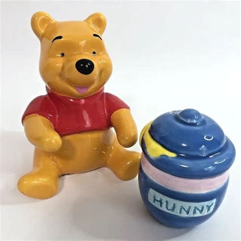 Winnie The Pooh W Hunny Pot Salt And Pepper Shakers Disney 1990streasure Craft 1295 Picclick