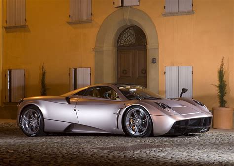 Pagani Huayra Specs And Photos 2012 2013 2014 2015 2016 2017 2018