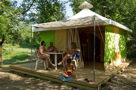 Camping Naturiste Deveze Information And Booking