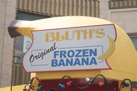 Every Day Is Banana Day Bluths Original Frozen Banana Stand