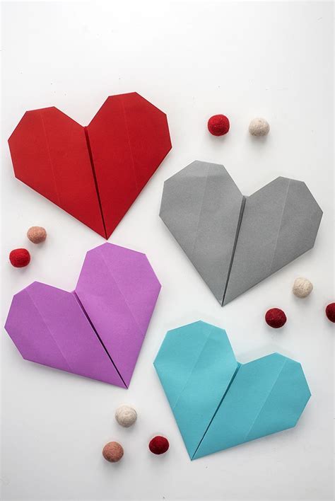 15 Diys That Are Mentally Soothing Diy Origami Origami Heart
