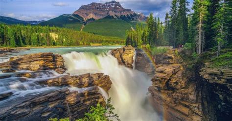 Visit These 20 Incredible Waterfalls In Alberta For 2023