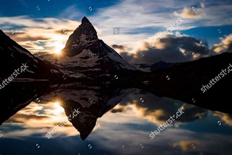 Moonset On Iconic Matterhorn Mountain Peaking Editorial Stock Photo
