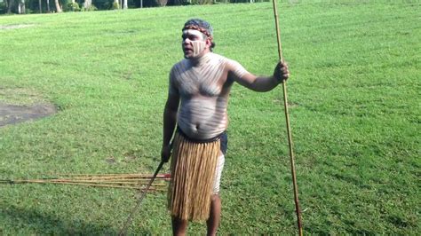 🌏 Aborigines Spear Hunting Aboriginal Australian Shows How Youtube