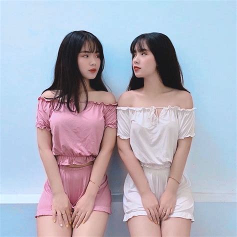 Bff Besties Two Girls Frnds Pic Style Korea Cute Lesbian Couples School Looks Uzzlang