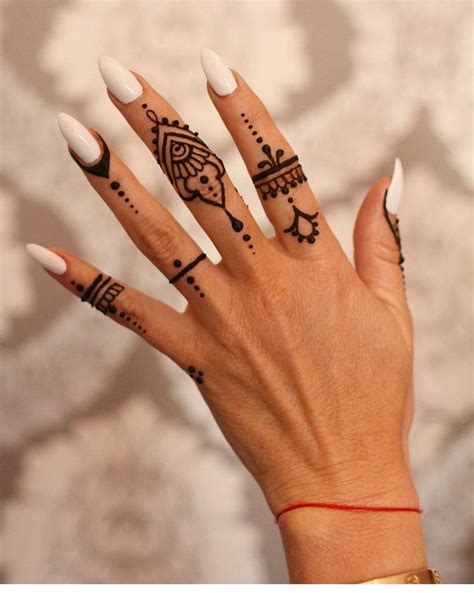Easy Henna Tattoo Designs For Fingers