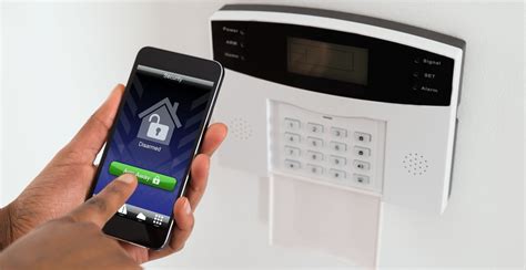 5 Best Smart Home Alarm Systems Uk 2022 Review Spruce Up