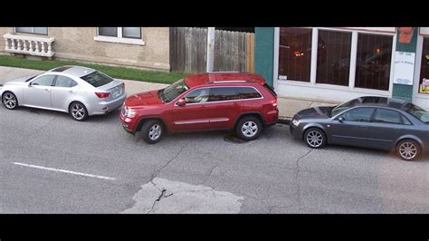 Parallel parking allows you to park in a smaller space than would be possible if you were driving forward into it. Spanish hit other cars while parallel parking! - YouTube