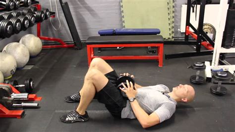 Db Weighted Hip Thrust Youtube