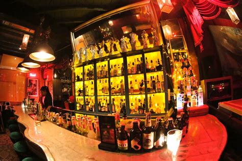 9 Best Bars In Bangkok Most Popular Places To Drink In Bangkok Go