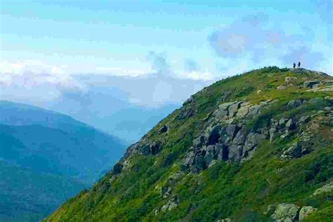 Hike New Hampshires Appalachian Trail And Presidential Peaks