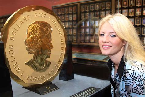 Worlds Largest Gold Coin Sold At Dorotheum A Retrospect
