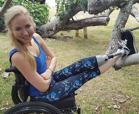 Brisbane Model Lisa Cox Who Had A Stroke At 24 Is Storming The Runway