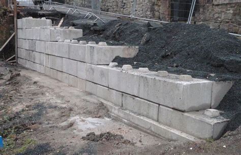 Retaining Walls Elite Precast Concrete Backyard Retaining Walls