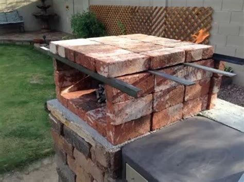 After you achieve the desired height of this square, put a slab on it. not a cooking video! - DIY "PORTABLE "Brick Pizza Oven ...